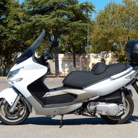 Scooter KYMCO XCITING 250 con 13000 km