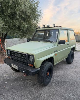 Daihatsu rocky 1987