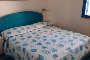 Bilocale con terrazzo, vicino al mare