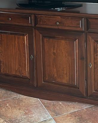 Credenza arte povera
