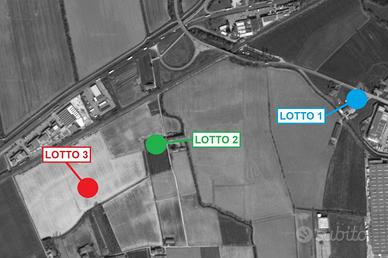 Abitazione con terreno e pertinenze rurali