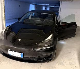 Tesla model 3 dual motor