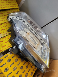 Fanale anteriore destro nissan navara 2004-