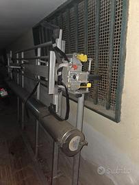 Portascale e tubolare portaoggetti furgone