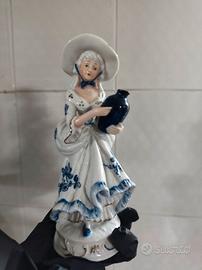 Bambolina da porcellana antica 