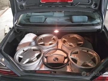 Mercedes. 200 Berlina.