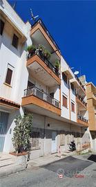 Cumia inferiore, ampio appartamento con terrazzo