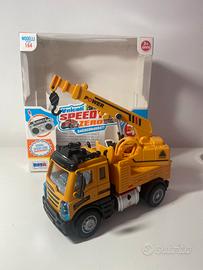 Macchinine radiocomandate scala 1:64