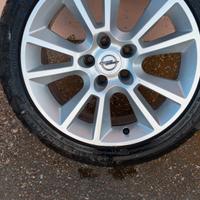 Cerchi in lega Opel Zafira 