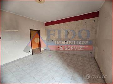 Soluzione di 476 mq con tavernetta