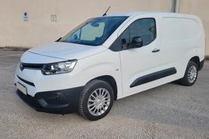toyota proace city anno 12.2021 