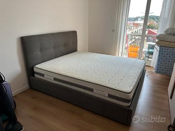 Letto matrimoniale contenitore e Materasso