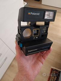 Polaroid vintage, con scatola.
