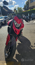 Ducati hypermotard 950