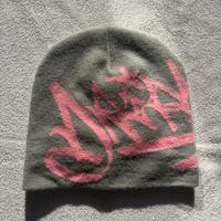 Cappello Beanie Unisex - Grigio con graffiti
