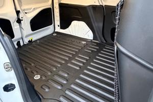 Peugeot Partner 130cv 3 posti