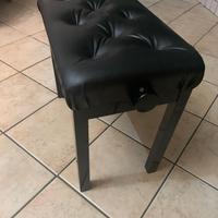 METRONOMO CON SGABELLO IN PELLE