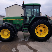 Trattore John Deere 7810