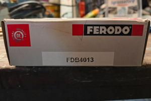 Pastiglie freno nuove e pinza posteriore completa