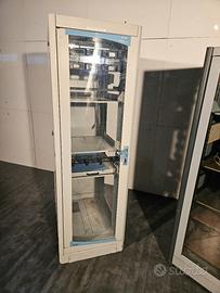 Armadio rack da pavimento 
Misura 59x80 cm altezza