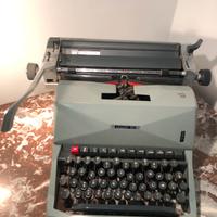 Macchina da scrivere Olivetti 82 Diaspron