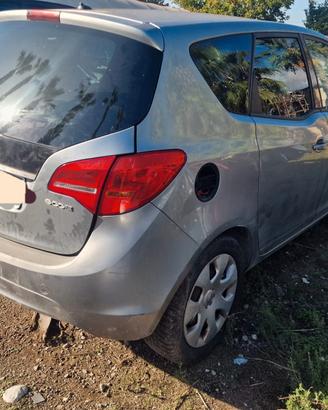 OPEL MERIVA 2013