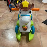 Cavallo a dondondolo e primi passi Chicco Rodeo