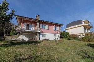Villa di 112 m² con 3 locali a Nebbiuno