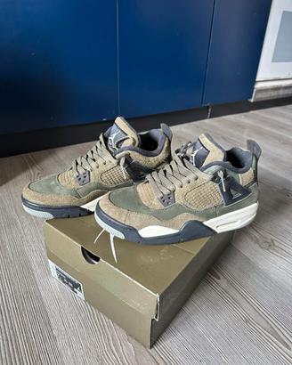 AIR JORDAN 4 RETRO