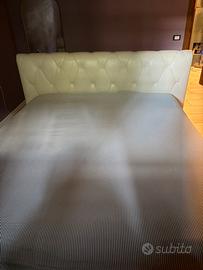 Letto Matrimoniale Poltrona Frau
