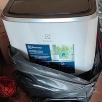 Condizionatore Portatile Electrolux EXP26U338CW