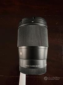 Sigma 16mm f1.4 per sony