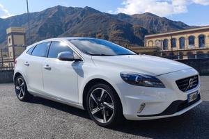 VOLVO V40 R-DESING D3 150CV 