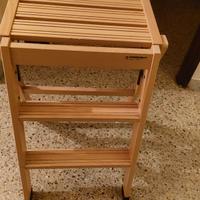 sgabello a 3 gradini