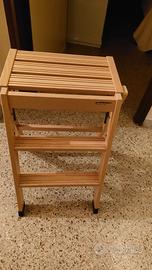 sgabello a 3 gradini
