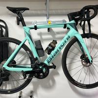 Bici in carbonio bianchi