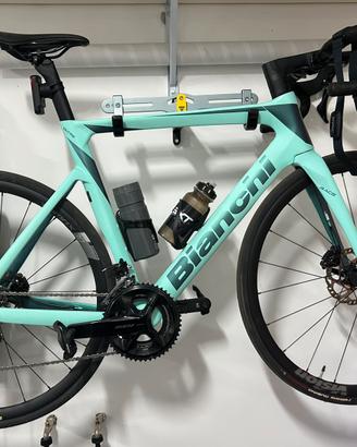 Bici in carbonio bianchi