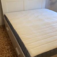 Letto IKEA con contenitore e testiera + materasso