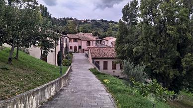 Ampio Bilocale con Soppalco,Scoperto e 2Posti Auto