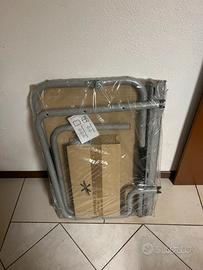 Porta biciclette posteriore per tre bici