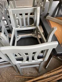 Sedie e tavolini da bar