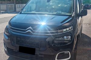 Citroen Berlingo BlueHDi 130 Stop&Start EAT8 Shine