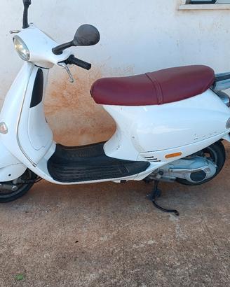Vespa 150ET4