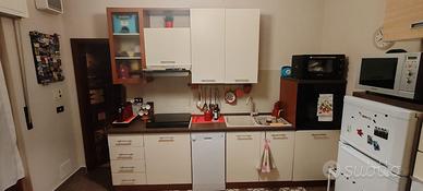 CUCINA 3.60 METRI PIU FRIGO E LAVASTOVIGLIE