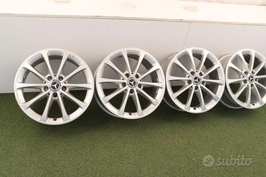 Cerchi in lega Mercedes Classe A B CLA GLB 17