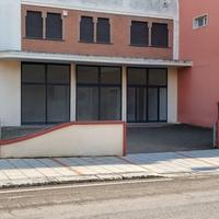 Locale commerciale centro Sanluri