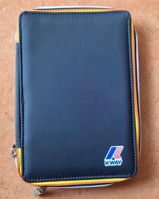 Custodia K Way blu navy per tablet