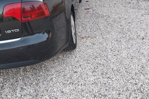 auto audi A4 
