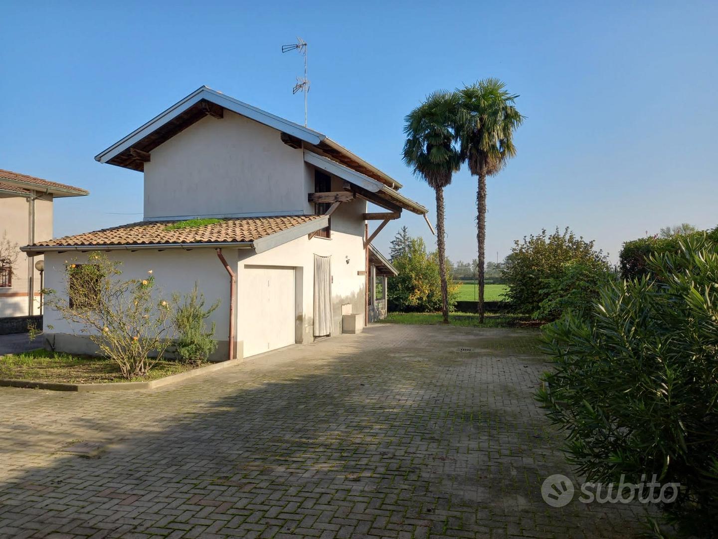 Villa Singola e terreno a Borgo San Siro (PV) - Vista 6