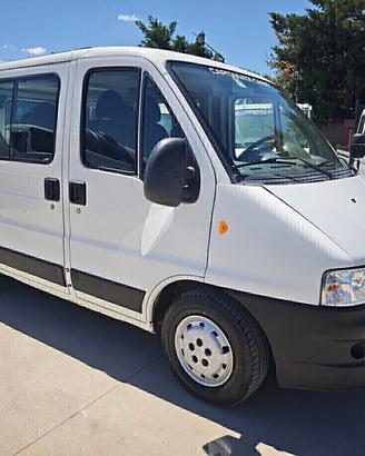 FIAT Ducato pulmino 9 posti trasporto persone